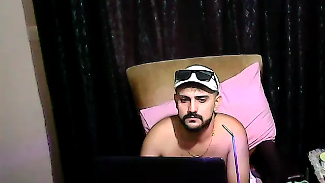 Muratcan33 online show from 11-02-25, 09:00