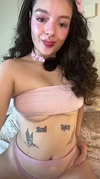 AriaHeavenss online show from 11-11-25, 12:21