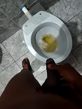 Gustavomoreno19 online show from 09-15-25, 10:37