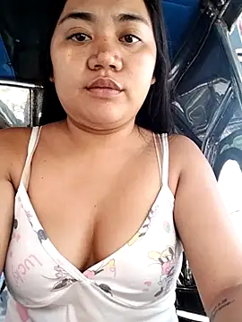 EATALLUCANPUSSYPINAY online show from 04-14-26, 01:33