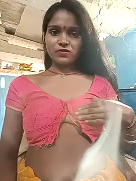 Snapshot of Harini_Gautam chatting on 09-27-25, 07:13 Harini Gautam online show from 09-27-25, 07:13