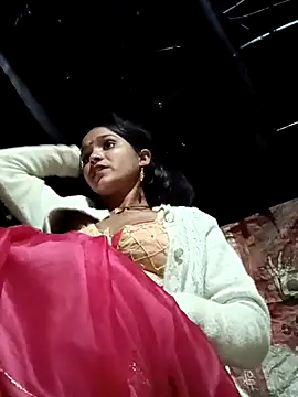 Snapshot of Harini_Gautam chatting on 01-15-26, 04:55 Harini Gautam online show from 01-15-26, 04:55