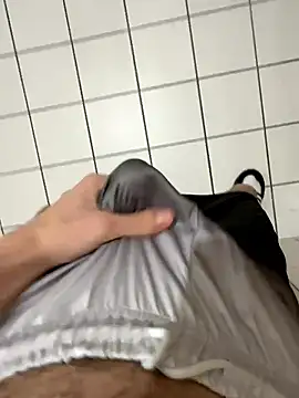 Dicksxd online show from 01-10-26, 09:41