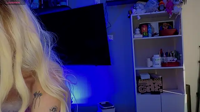 Kkkylie online show from 02-05-26, 11:26