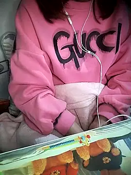 Kuncute online show from 12-15-25, 05:55