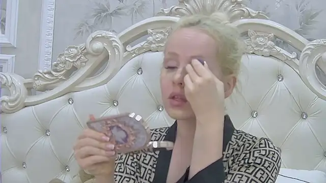 EllieFrosty  online show from 11-13-25, 12:53