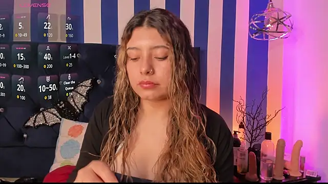 valeria rouse28 online show from 10-16-25, 05:14