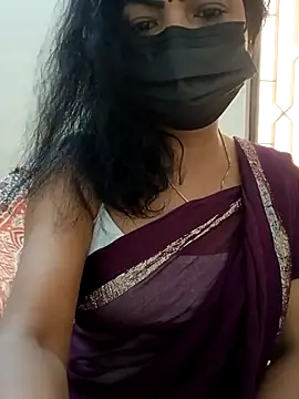 Snapshot of Rithya27 chatting on 10-23-25, 06:34 Rithya27 online show from 10-23-25, 06:34