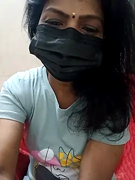 Snapshot of Rithya27 chatting on 11-05-25, 06:30 Rithya27 online show from 11-05-25, 06:30