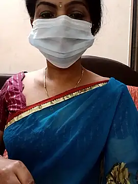 Snapshot of Rithya27 chatting on 01-18-26, 06:23 Rithya27 online show from 01-18-26, 06:23