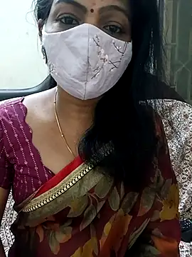 Snapshot of Rithya27 chatting on 02-08-26, 06:00 Rithya27 online show from 02-08-26, 06:00