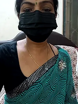 Snapshot of Rithya27 chatting on 02-10-26, 06:01 Rithya27 online show from 02-10-26, 06:01