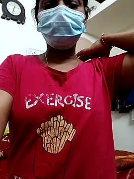 Snapshot of Rithya27 chatting on 03-02-26, 06:48 Rithya27 online show from 03-02-26, 06:48