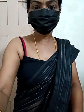 Snapshot of Rithya27 chatting on 03-07-26, 05:32 Rithya27 online show from 03-07-26, 05:32