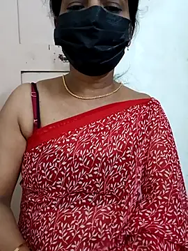 Snapshot of Rithya27 chatting on 03-11-26, 06:25 Rithya27 online show from 03-11-26, 06:25