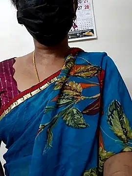 Snapshot of Rithya27 chatting on 03-15-26, 06:47 Rithya27 online show from 03-15-26, 06:47