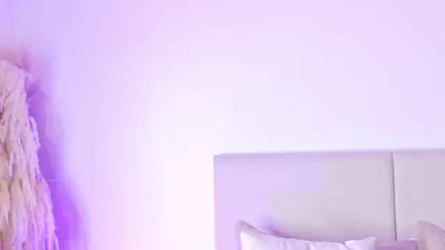 Bella-taylorr online show from 09-18-25, 01:46