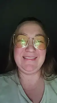 Kiss Eva online show from 12-08-24, 01:24