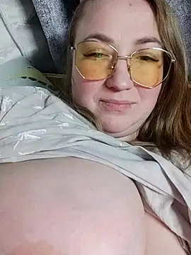 Kiss Eva online show from 02-21-25, 10:15