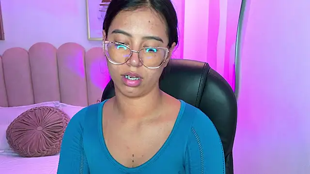 raven stonee online show from 03-24-26, 11:43