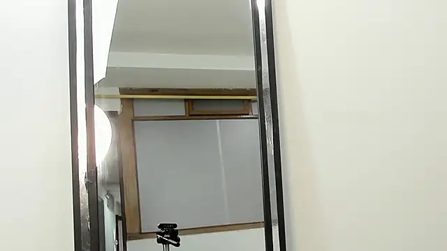 Marianee Rousse online show from 11-03-25, 10:21