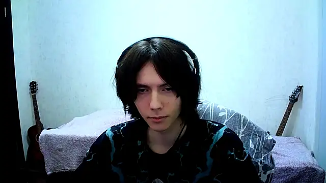 Snapshot of TemptVelvet chatting on 09-29-25, 05:18 TemptVelvet online show from 09-29-25, 05:18