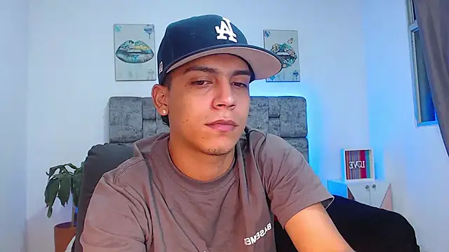 Snapshot of david_santos16 chatting on 09-18-25, 01:18 david santos16 online show from 09-18-25, 01:18