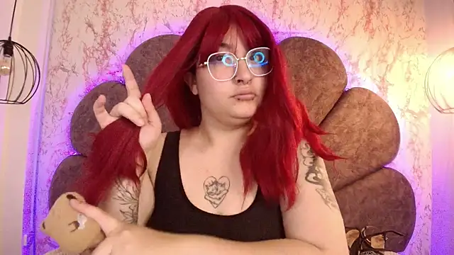 Lilith curvy online show from 11-16-25, 07:19