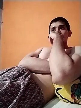 Snapshot of KingMaxiZ chatting on 09-12-25, 05:18 KingMaxiZ online show from 09-12-25, 05:18