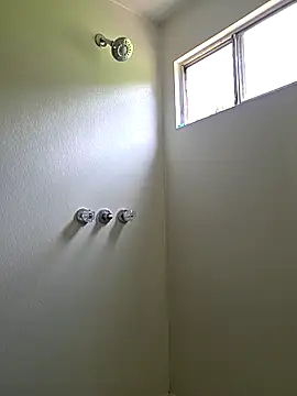 LacyLaurent online show from 04-20-26, 05:48