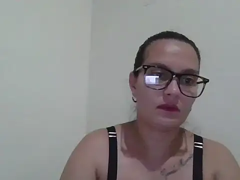 Snapshot of elrincondelossolos chatting on 10-25-25, 05:37 elrincondelossolos online show from 10-25-25, 05:37