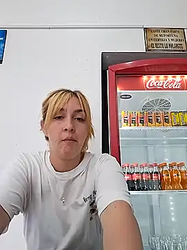 Snapshot of ayebran chatting on 09-15-25, 07:58 ayebran online show from 09-15-25, 07:58