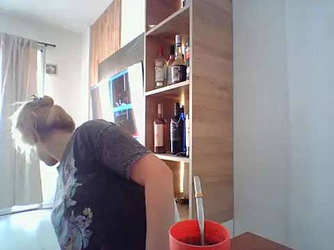 Snapshot of ayebran chatting on 09-30-25, 11:48 ayebran online show from 09-30-25, 11:48