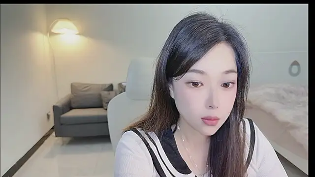 Maymay  online show from 10-01-25, 11:11