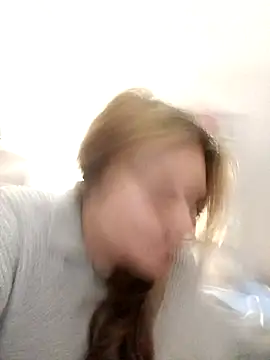 Snapshot of ivorywhisper chatting on 09-09-25, 06:29 ivorywhisper online show from 09-09-25, 06:29