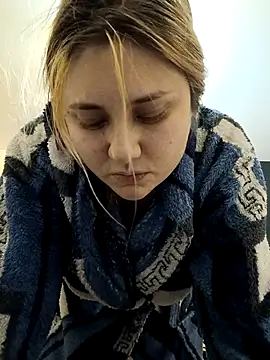 Snapshot of ivorywhisper chatting on 09-14-25, 09:03 ivorywhisper online show from 09-14-25, 09:03