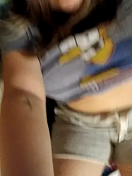 Snapshot of ivorywhisper chatting on 02-11-26, 03:28 ivorywhisper online show from 02-11-26, 03:28