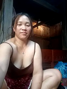 Snapshot of miumiu_00 chatting on 07-14-26, 10:21 miumiu 00 online show from 07-14-26, 10:21