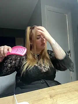 MysteriousMylaX online show from 10-05-25, 06:50