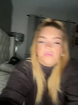 Snapshot of MysteriousMylaX chatting on 01-05-26, 07:28 MysteriousMylaX online show from 01-05-26, 07:28