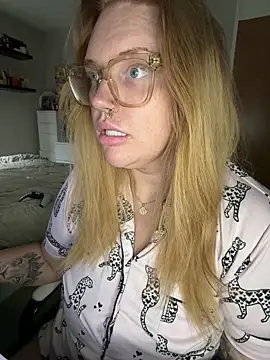 Snapshot of MysteriousMylaX chatting on 03-25-26, 02:45 MysteriousMylaX online show from 03-25-26, 02:45