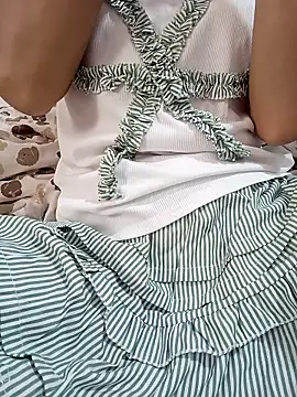 linda bae00 online show from 06-01-26, 07:21