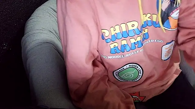 Snapshot of fetishslut4u chatting on 10-01-25, 12:22 fetishslut4u online show from 10-01-25, 12:22