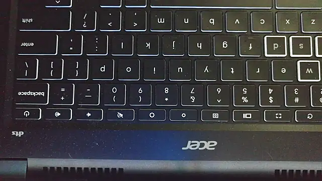 Snapshot of fetishslut4u chatting on 10-14-25, 08:37 fetishslut4u online show from 10-14-25, 08:37