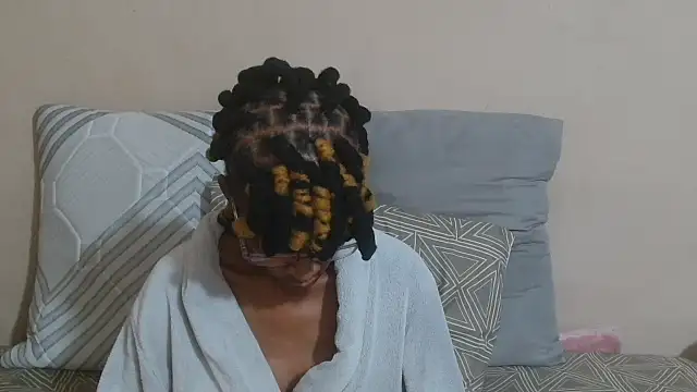 SugarPoppy24xxx online show from 09-19-25, 04:18