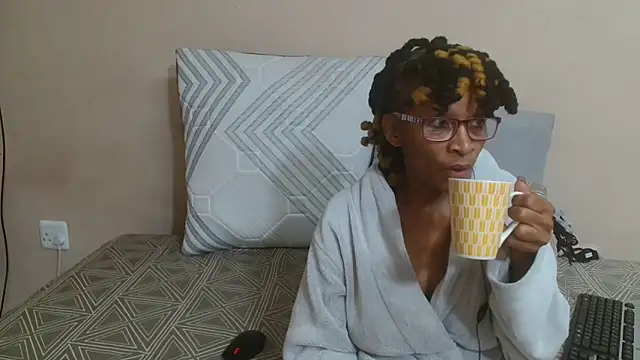 SugarPoppy24xxx online show from 09-20-25, 04:24