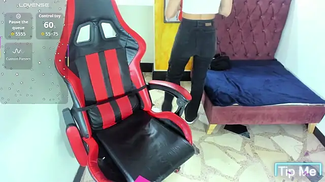 alison moon7 online show from 12-18-25, 01:50