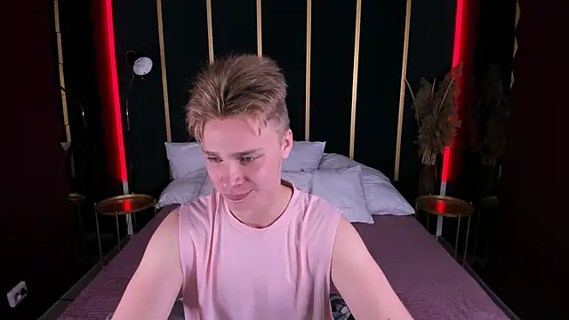 LawrenceMiles online show from 10-13-25, 10:37