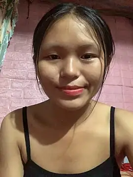 Snapshot of milo_bae chatting on 09-25-25, 06:39 milo bae online show from 09-25-25, 06:39