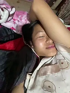 milo bae online show from 12-19-25, 03:24